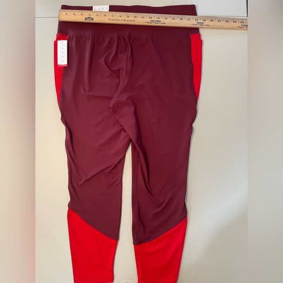 NWT Livi for Lane Bryant 18/20 7/8 High-Rise Leggings with Pockets - Picture 2 of 6
